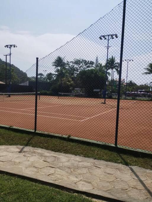 Wembley Tenis, Toninhas, Ubatuba-sp Apartment